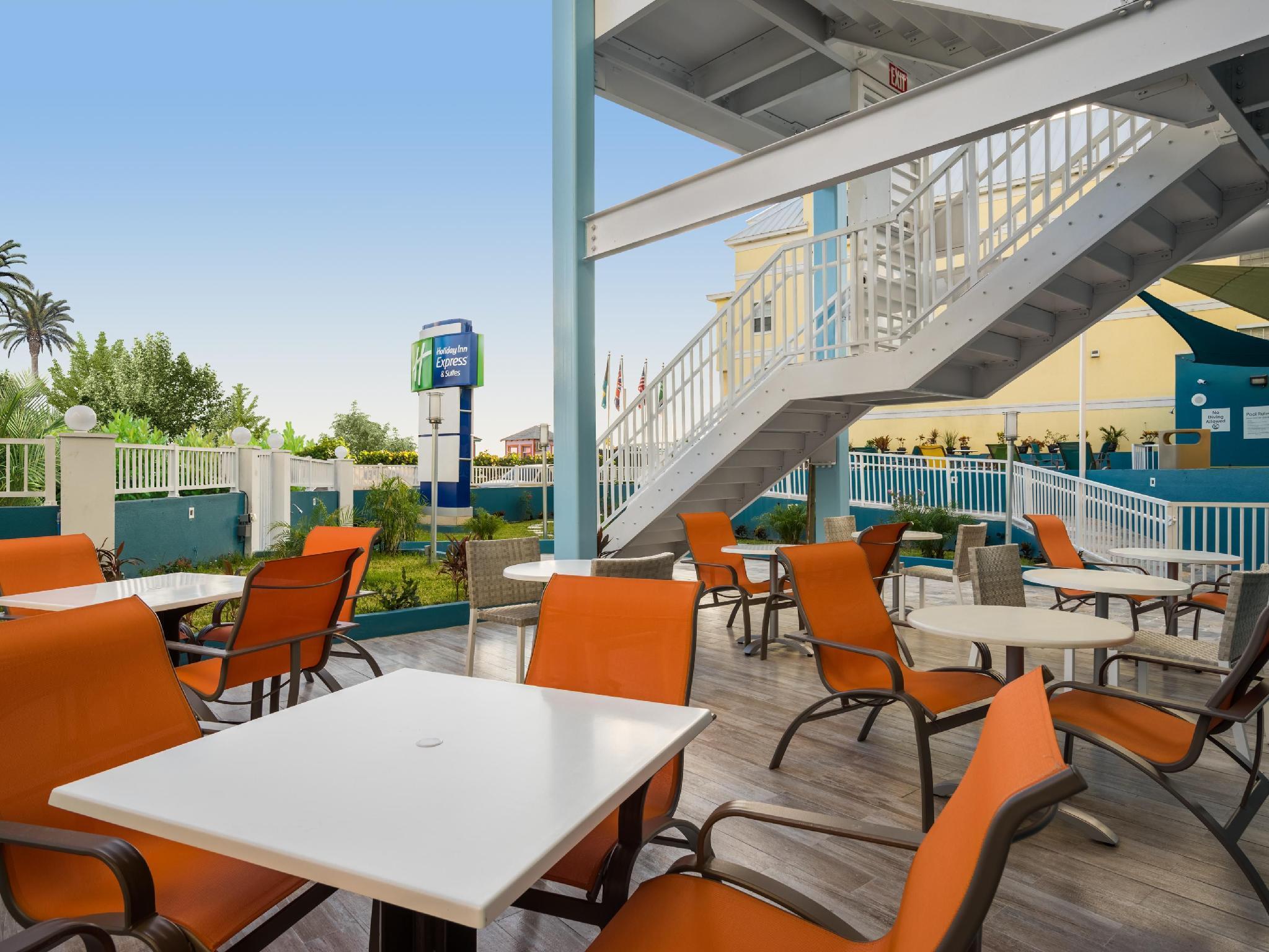 Holiday Inn Express & Suites Nassau By Ihg Εξωτερικό φωτογραφία